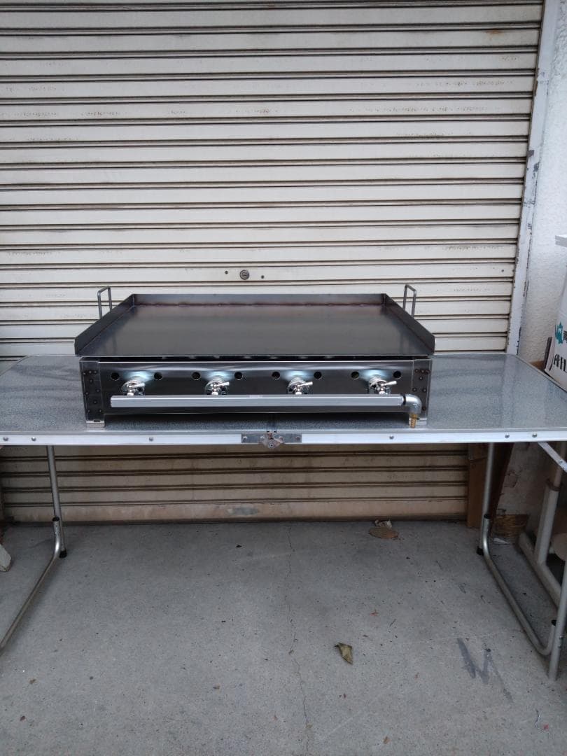 ７５cm幅　鉄板焼き　業務用　３辺フチ付　グリラー　キャンプＢＢＱ　プロパンガス