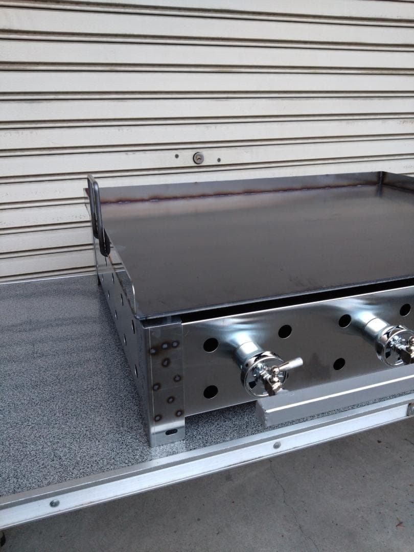 ７５cm幅　鉄板焼き　業務用　３辺フチ付　グリラー　キャンプＢＢＱ　プロパンガス