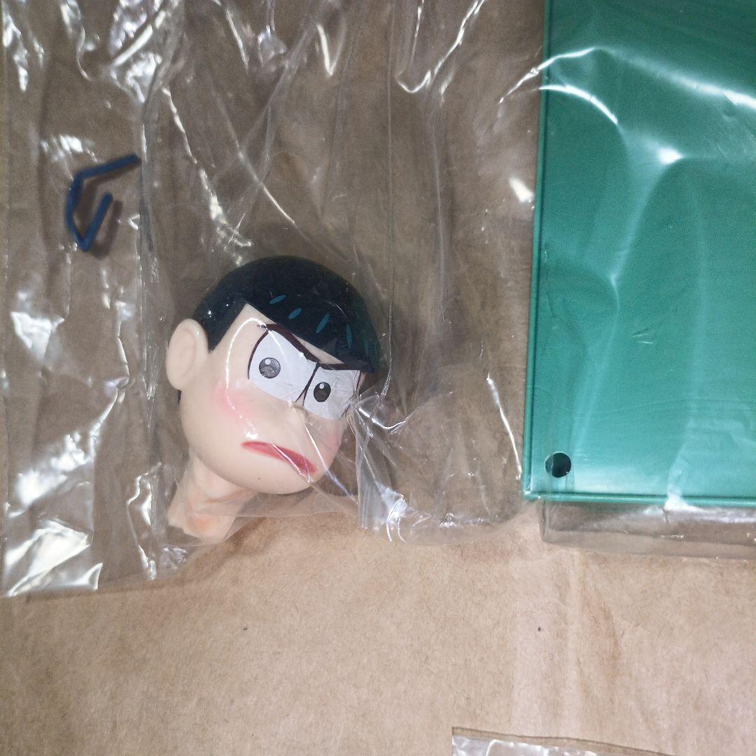 おそ松さん　なでなで6つ子フィギュア　カラ松　フィギュア　おそ松さん　フィギュア