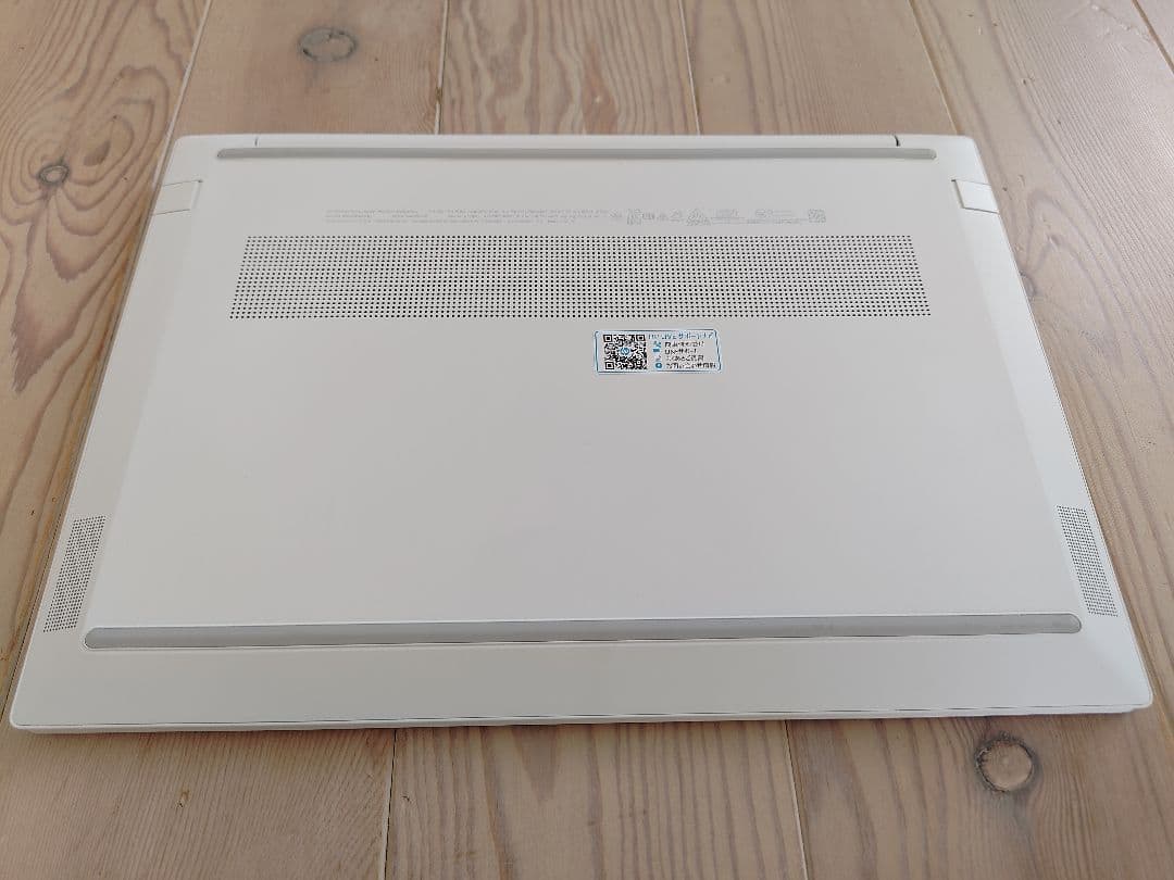 【新品同様】HP Pavilion Aero 13-be2010AU