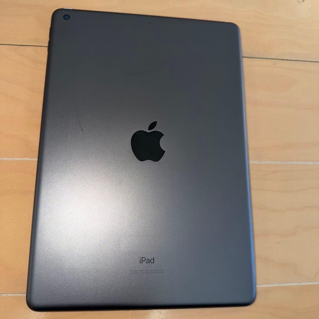 アップル Apple iPad 第7世代 Wi-Fi 32GB MW742J/A