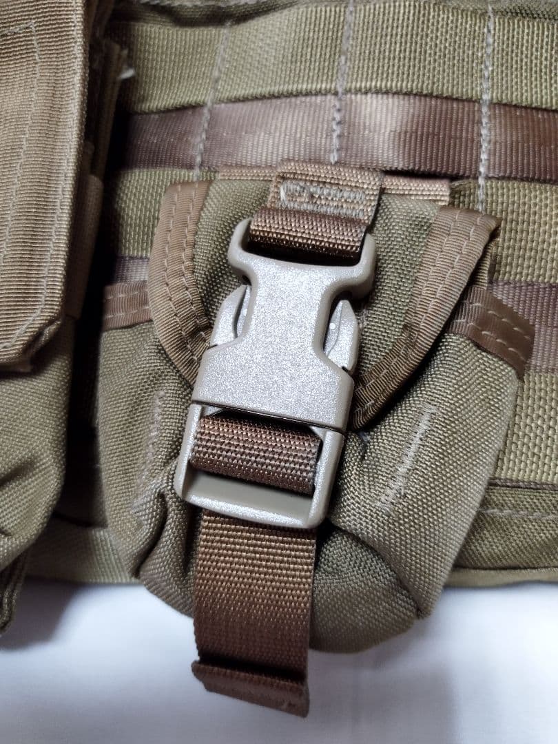 (P-7)USMC.ローデシアンリーコンベスト　米軍海兵隊実物　極美品