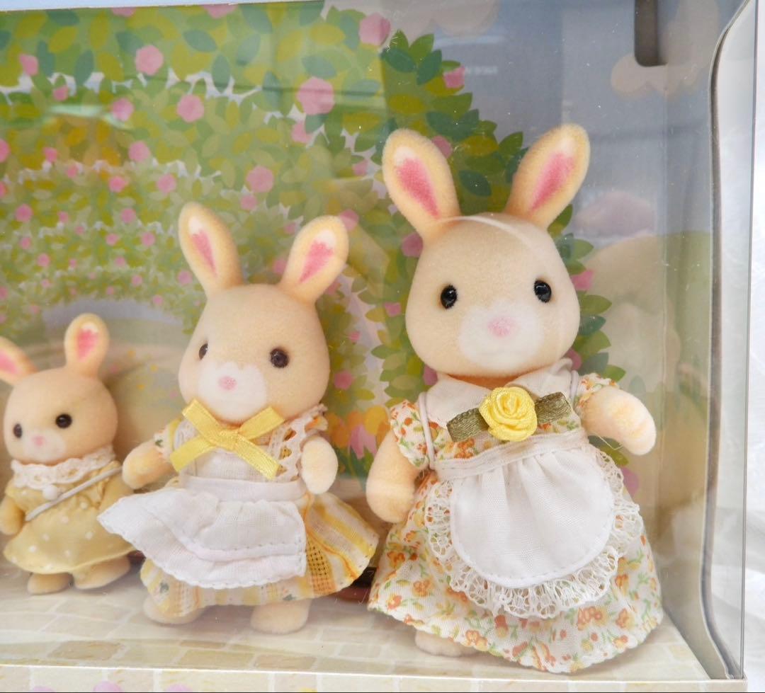 【新品•未開封】シルバニア⭐️はなぞのウサギファミリー⭐️しおかぜウサギファミリー