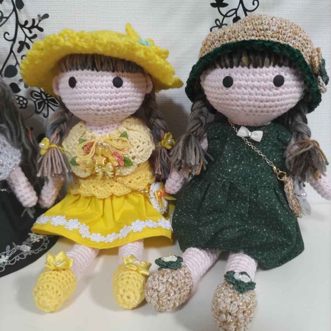 編みぐるみの女の子達（アリス、赤ずきんちゃん、ハロウィン、ポニーテール、深緑の服