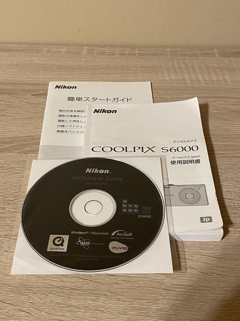 Nikon coolpix s6000 コンパクトデジタルカメラ　コンデジ