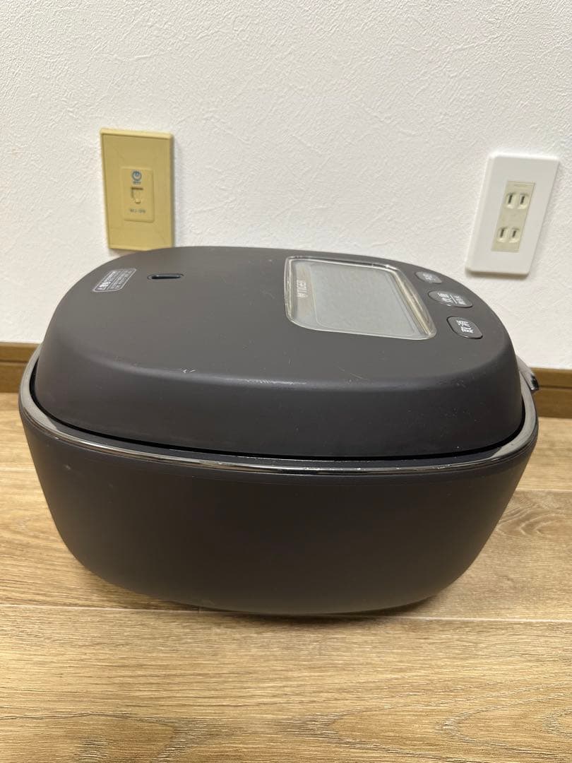 TIGER タイガー 炊飯器 JPL-G100 2021年製
