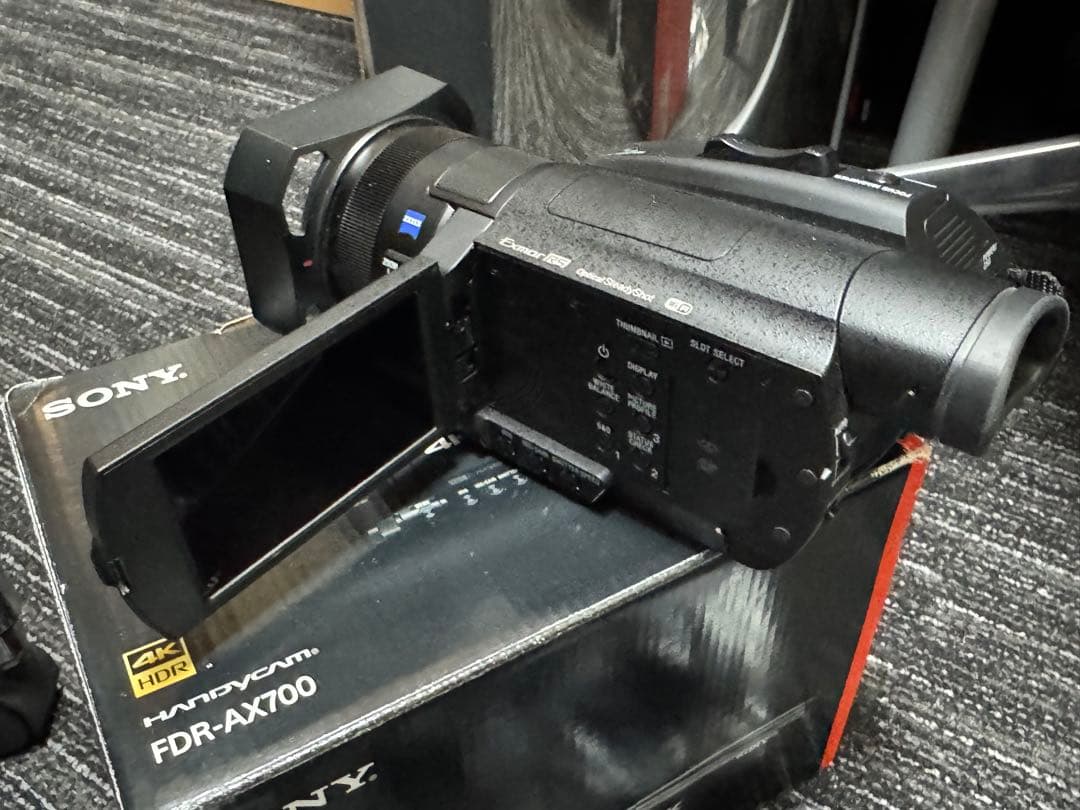 SONY ハンディカム4K　FDR-AX700