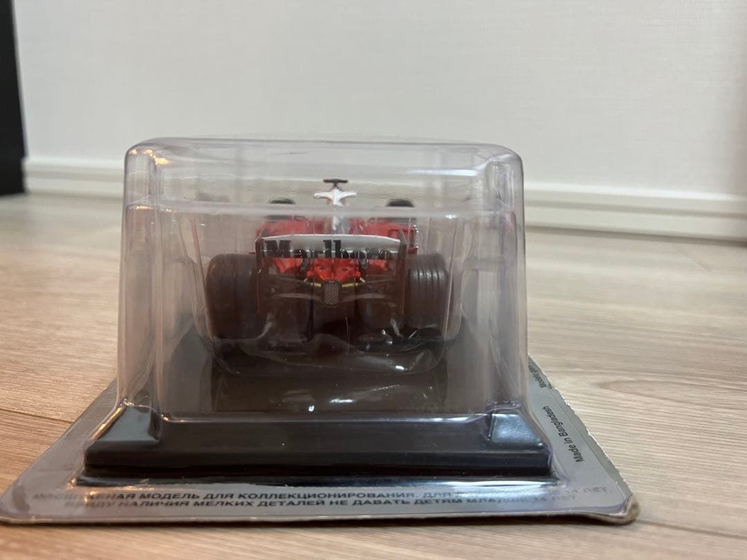 マルボロ仕様　ビッグスケールF1コレクション フェラーリF2004　シューマッハ