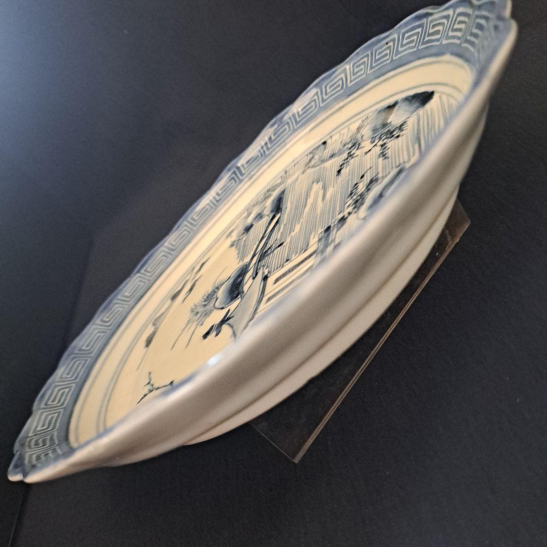 「輪花(りんか)皿のリズム」 古伊万里染付皿(直径20cm) 骨董アンティーク