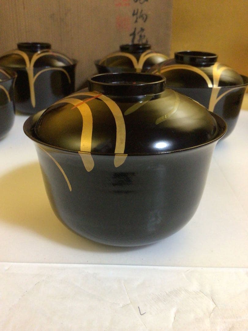 可愛い形のお椀５客セット 共箱付き