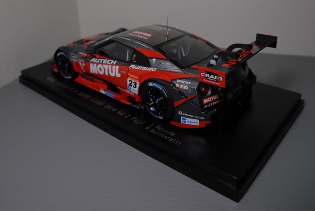 エブロ スーパーGT モチュール オーテック GTR 1/18 ミニカー 赤