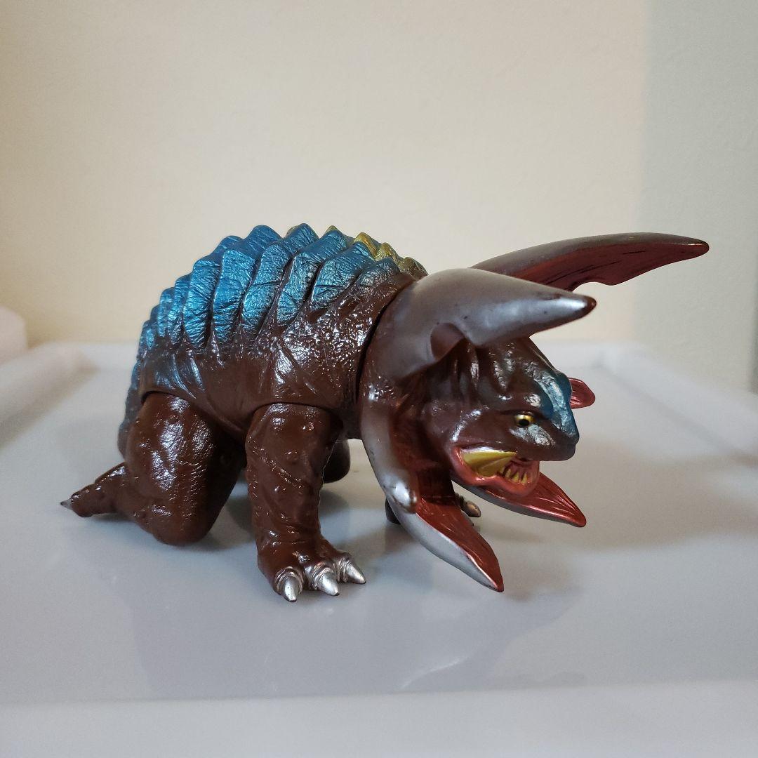 やまなや　怪獣郷　ソフビ　ウルトラマン　ガボラ