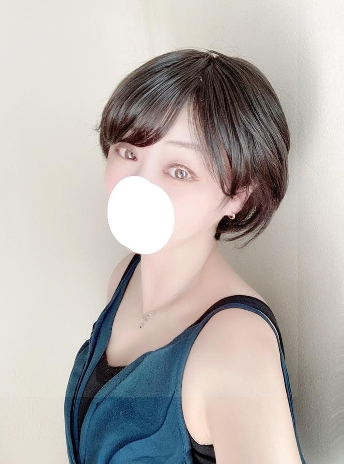 リネアストリア　人毛MIX「天使のブリティッシュショート」M　ブラック