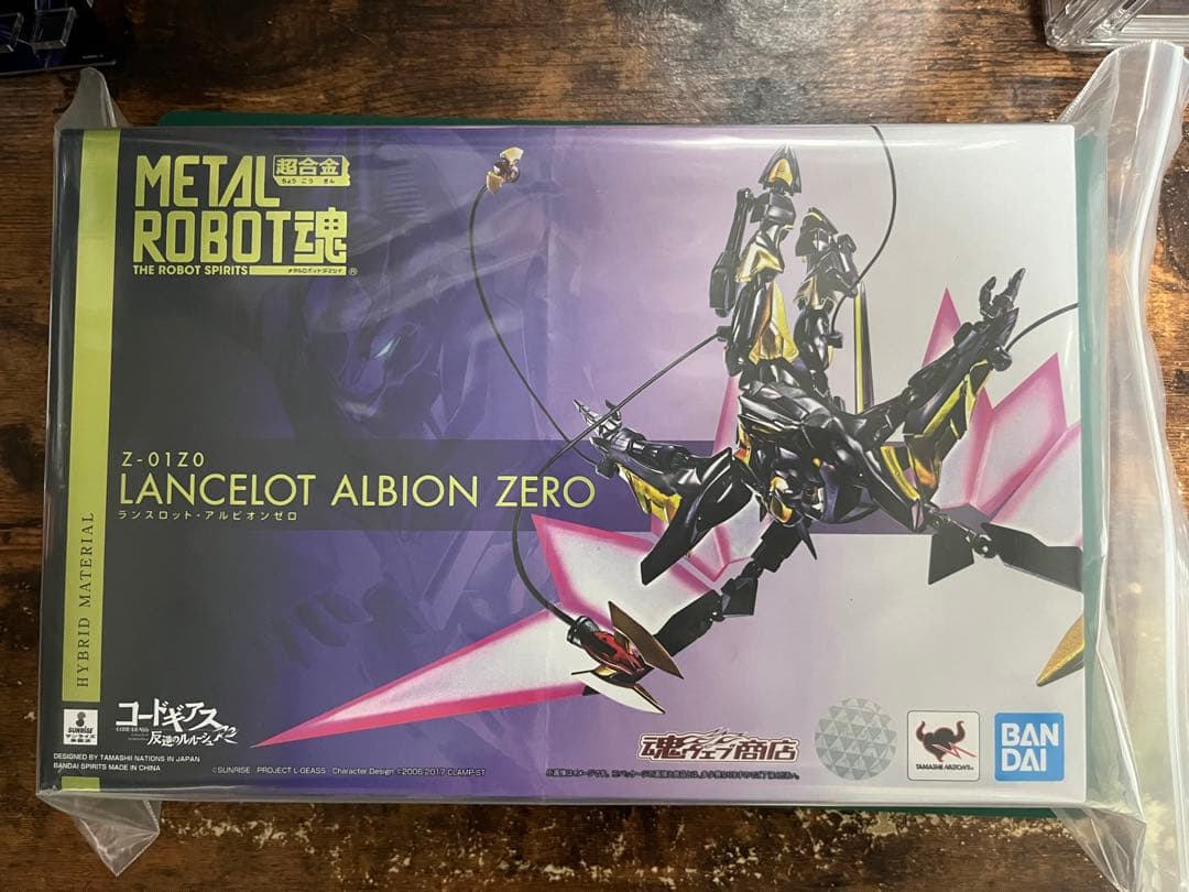 L ROBOT魂 コードギアス ランスロット・アルビオンゼロ