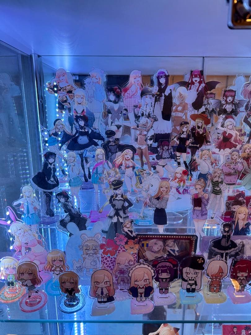 その着せ替え人形は恋をする アクリルスタンド、アクリルパネル まとめ売り