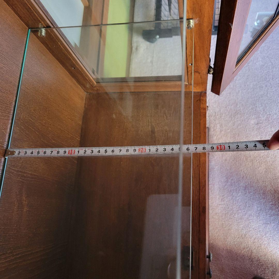 葉山家具木製ガラス扉キャビネット