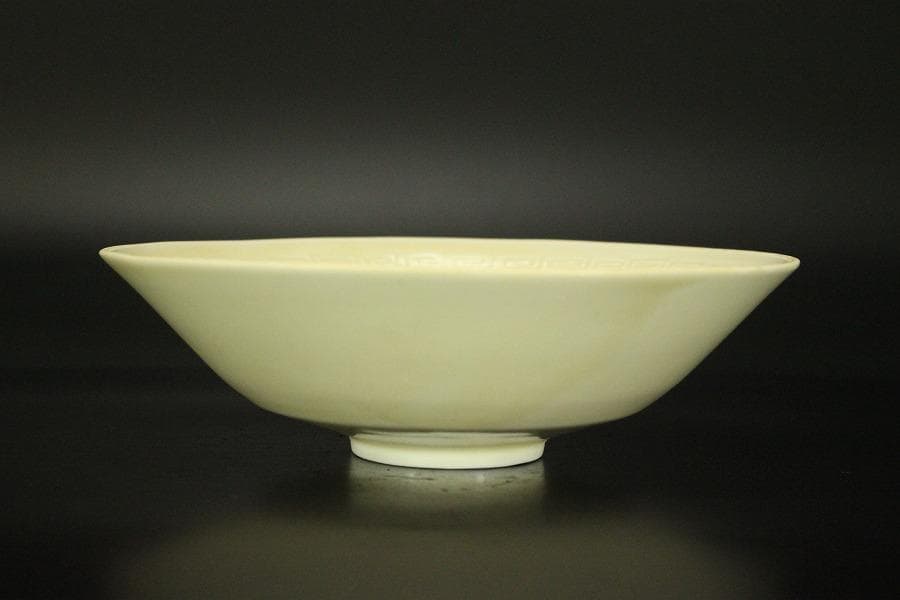 中国美術 白磁 草花鳥紋 碗 φ14.2cm(HA446)