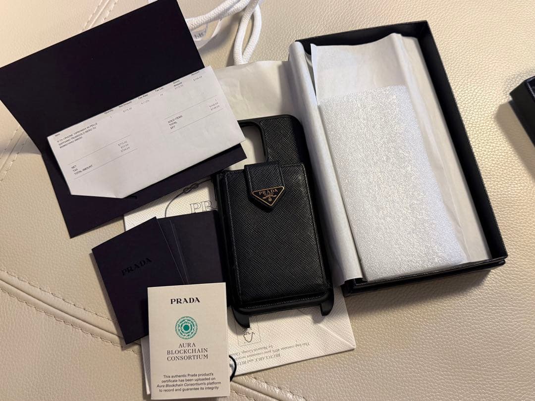 PRADA iPhone用ケース ブラック レザー