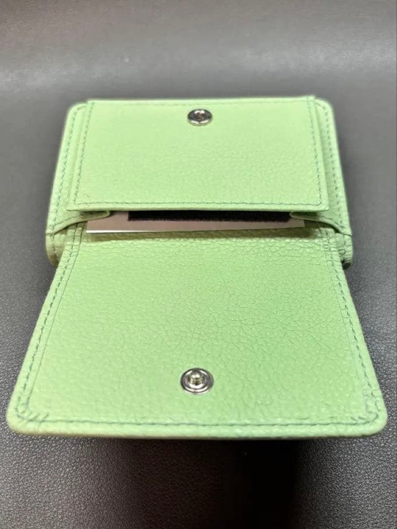 新品未使用Jimmy Choo三つ折り財布