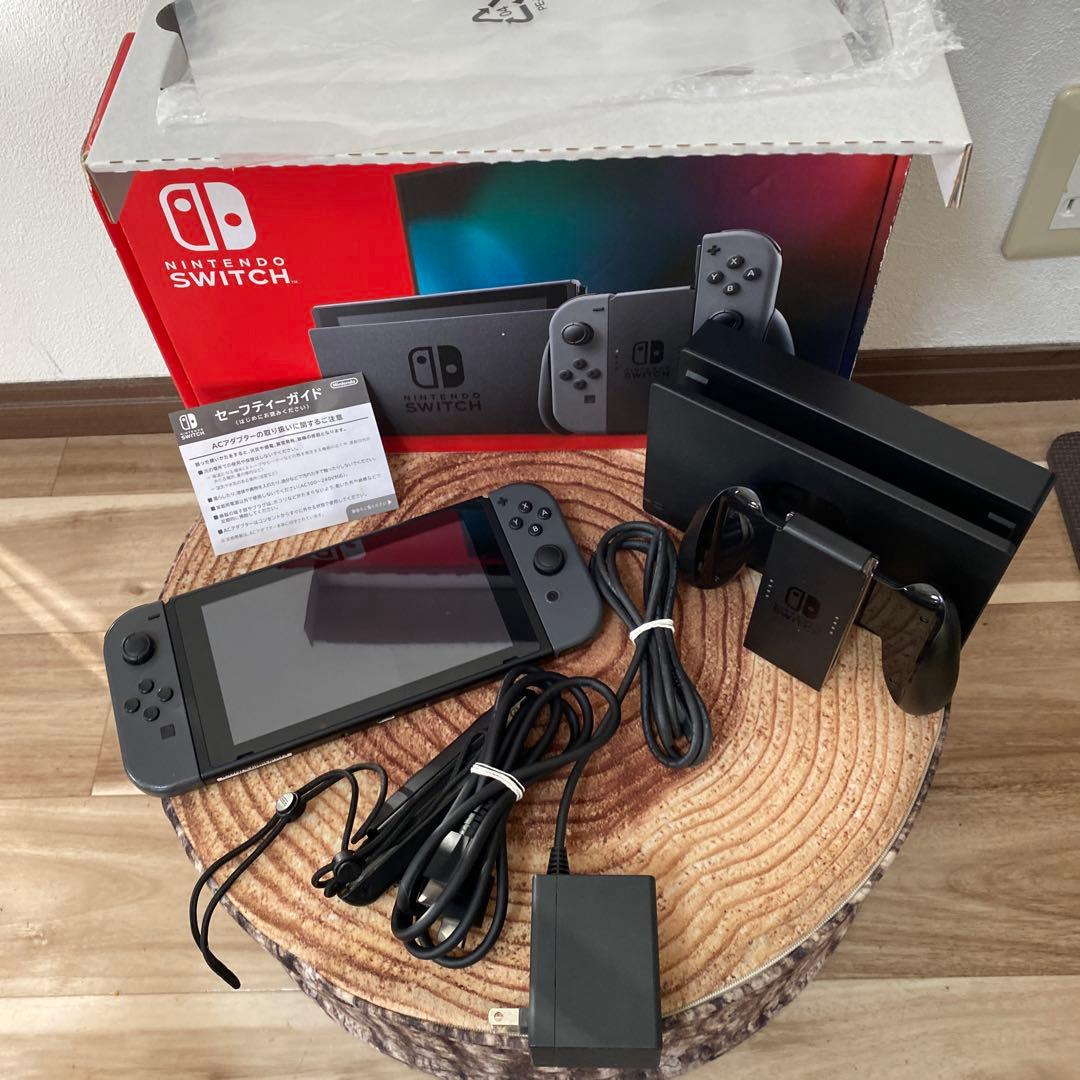 Nintendo Switch ニンテンドースイッチ本体　グレー