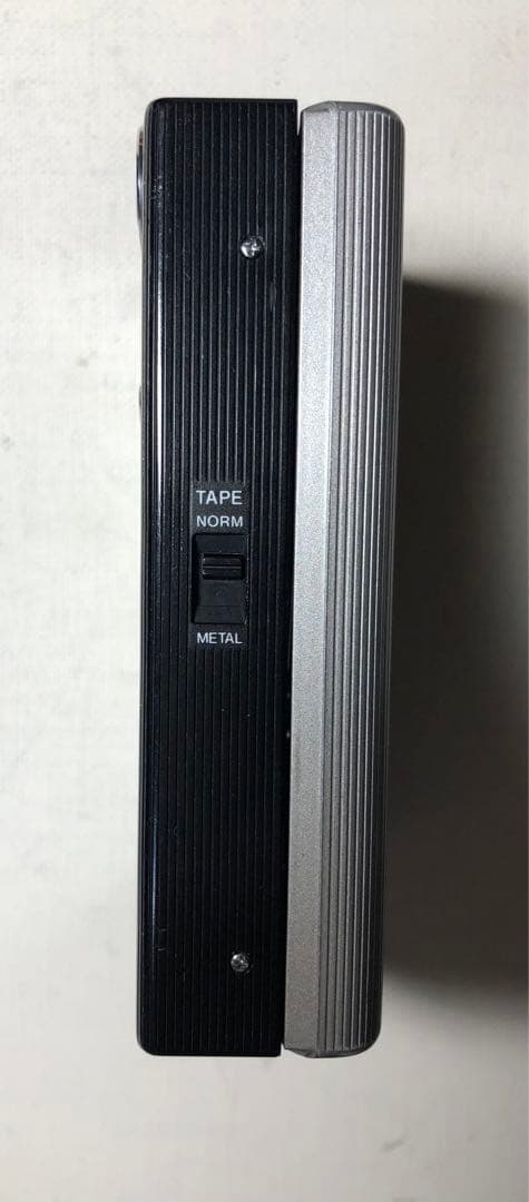 色落ちもソフト良音！WM-II (WM-2)SONYカセットウォークマンＸ