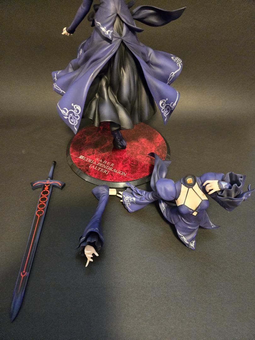 セイバー　アルトリア　オルタ　ドレス(ALTER) フィギュア　！傷アリ！
