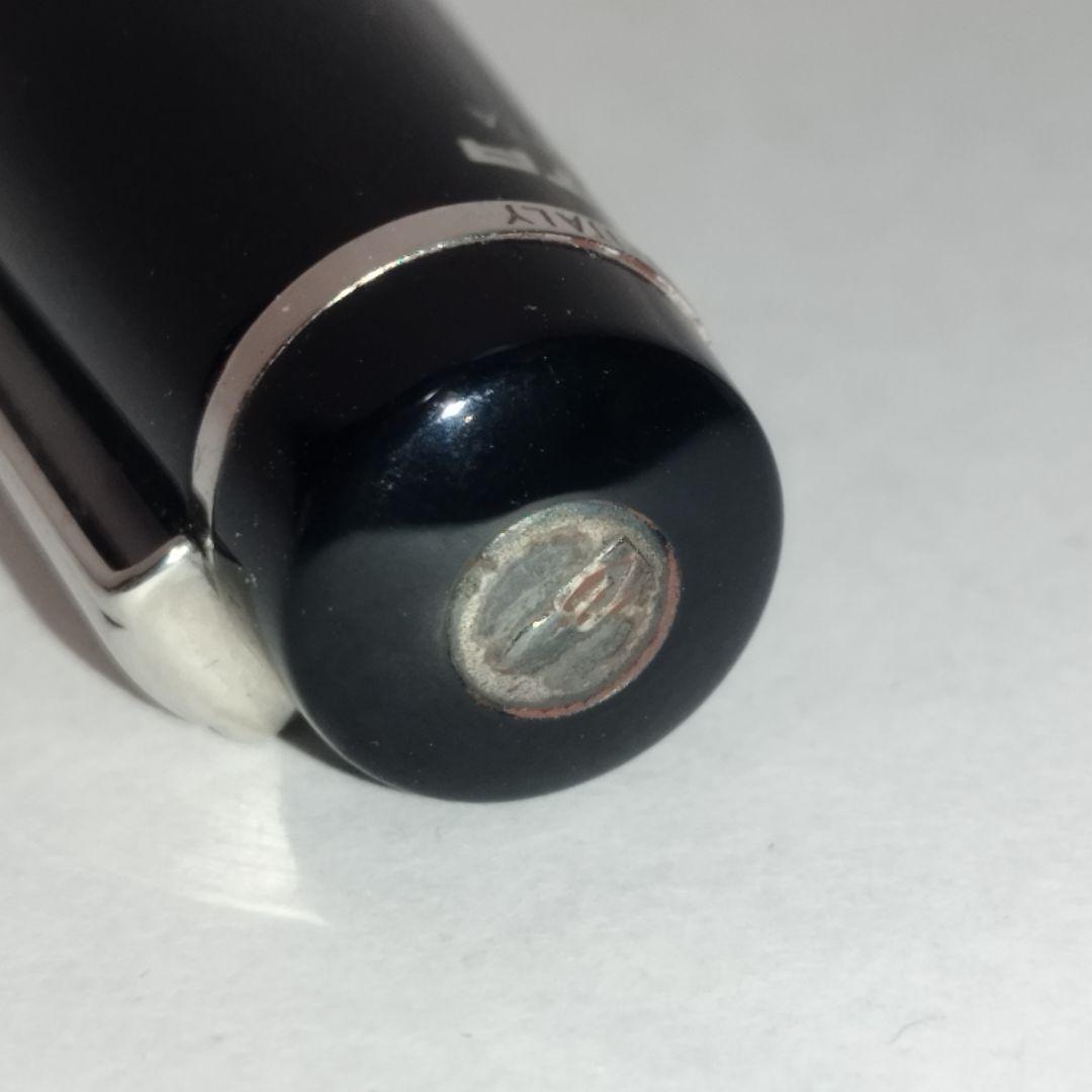 【美品】DELTA Dolce Vita 万年筆 ペン先18k ニブF