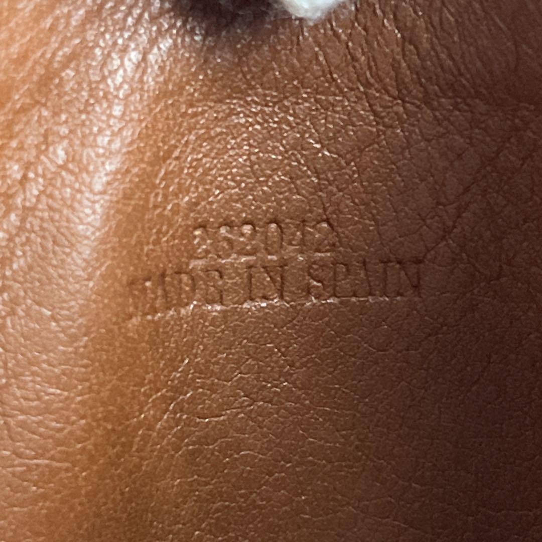 ロエベ　フラグメントケース　アナグラム　ケース　カードケース　レザー　刻印