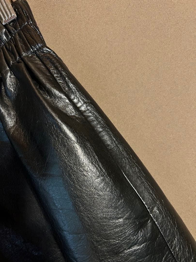 beautiful people レザーフレアースカート