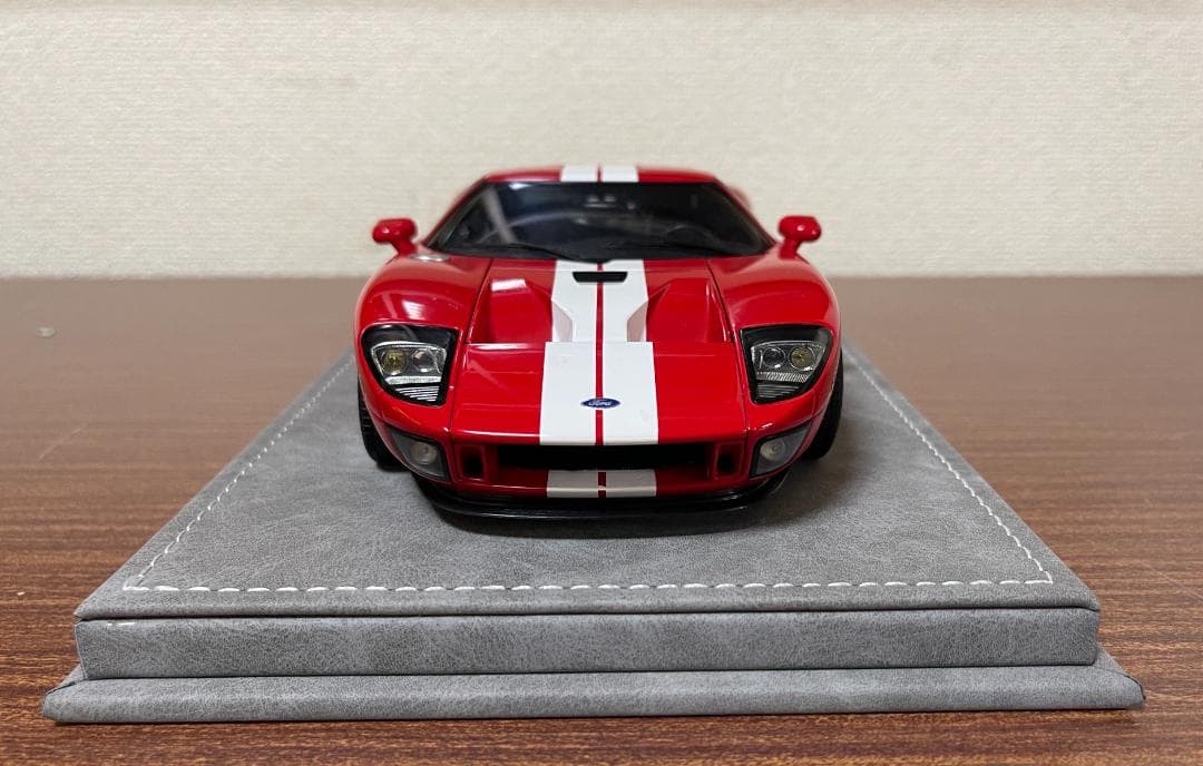 AUTOart ミレニアム 1/18 2005 FORD GT 赤