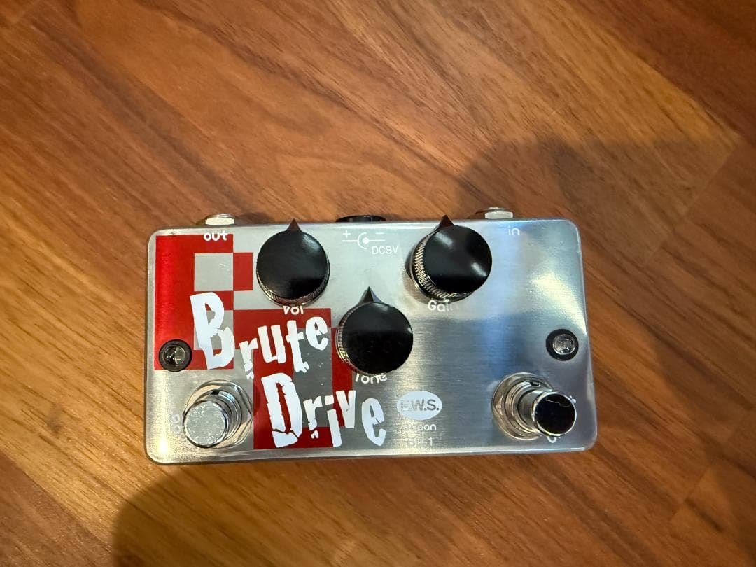 ギター E.W.S. Brute Drive