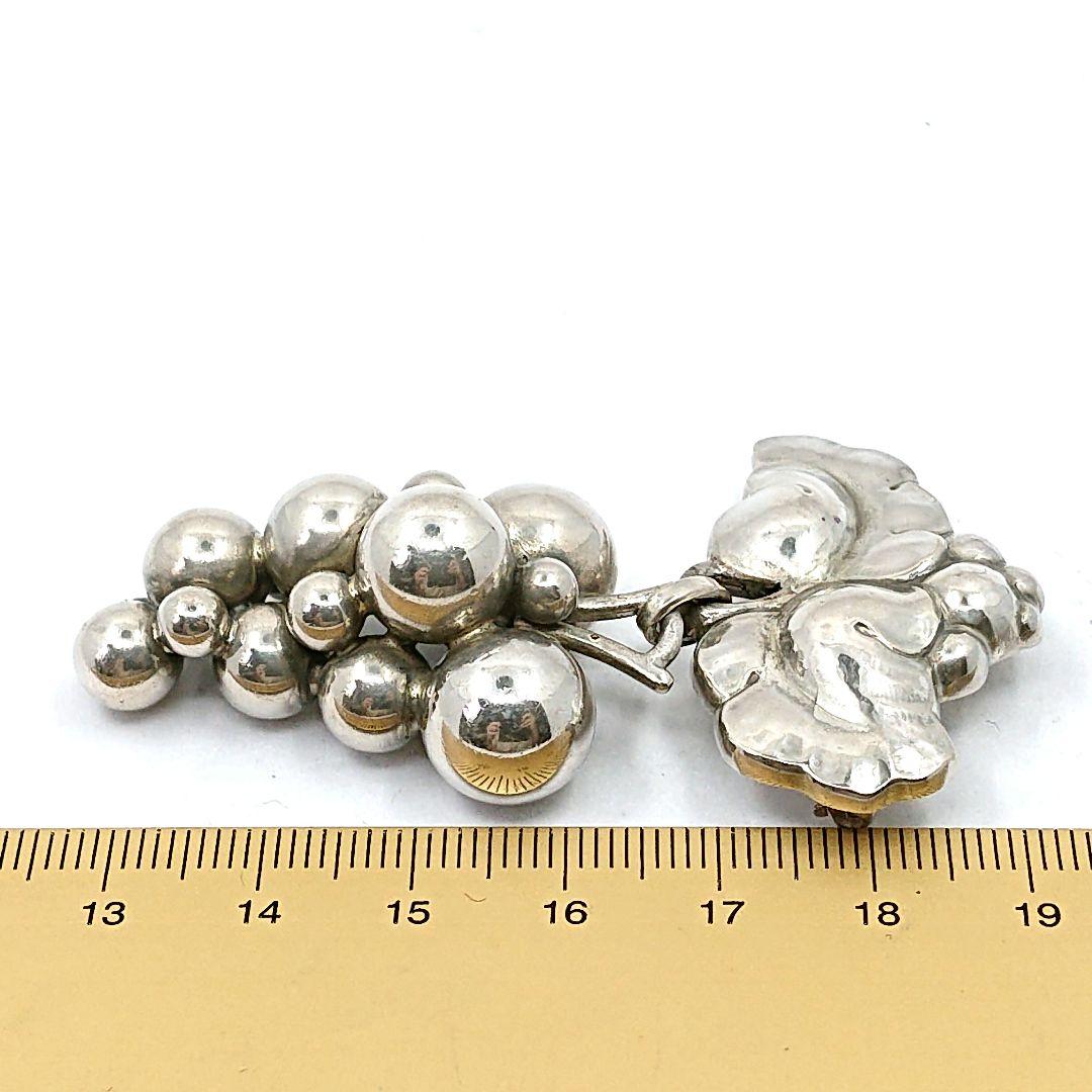   ムーンライトグレープ ブローチ