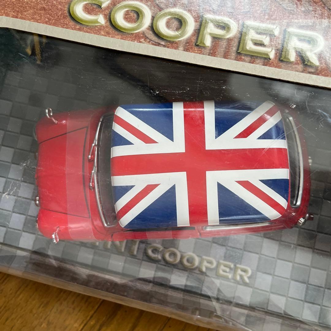 ミニカー　 ミニクーパー　1/18 赤