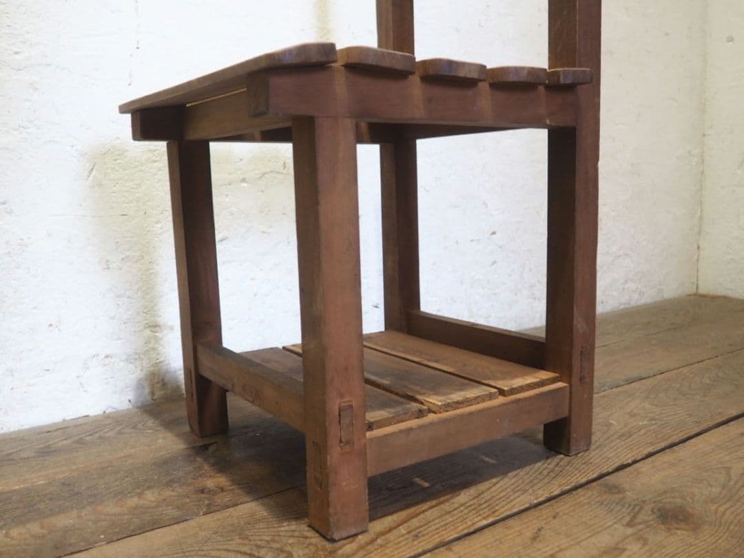 1295 ヴィンテージ　レトロな木製チェア　椅子　イス　学校　古家具　古道具