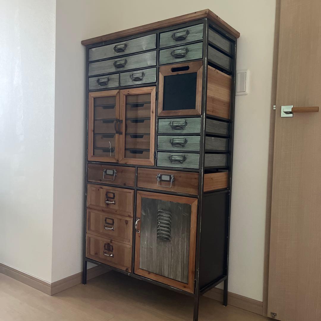 KARE カレ アート ファクトリー 木製キャビネット　ビンテージスタイル