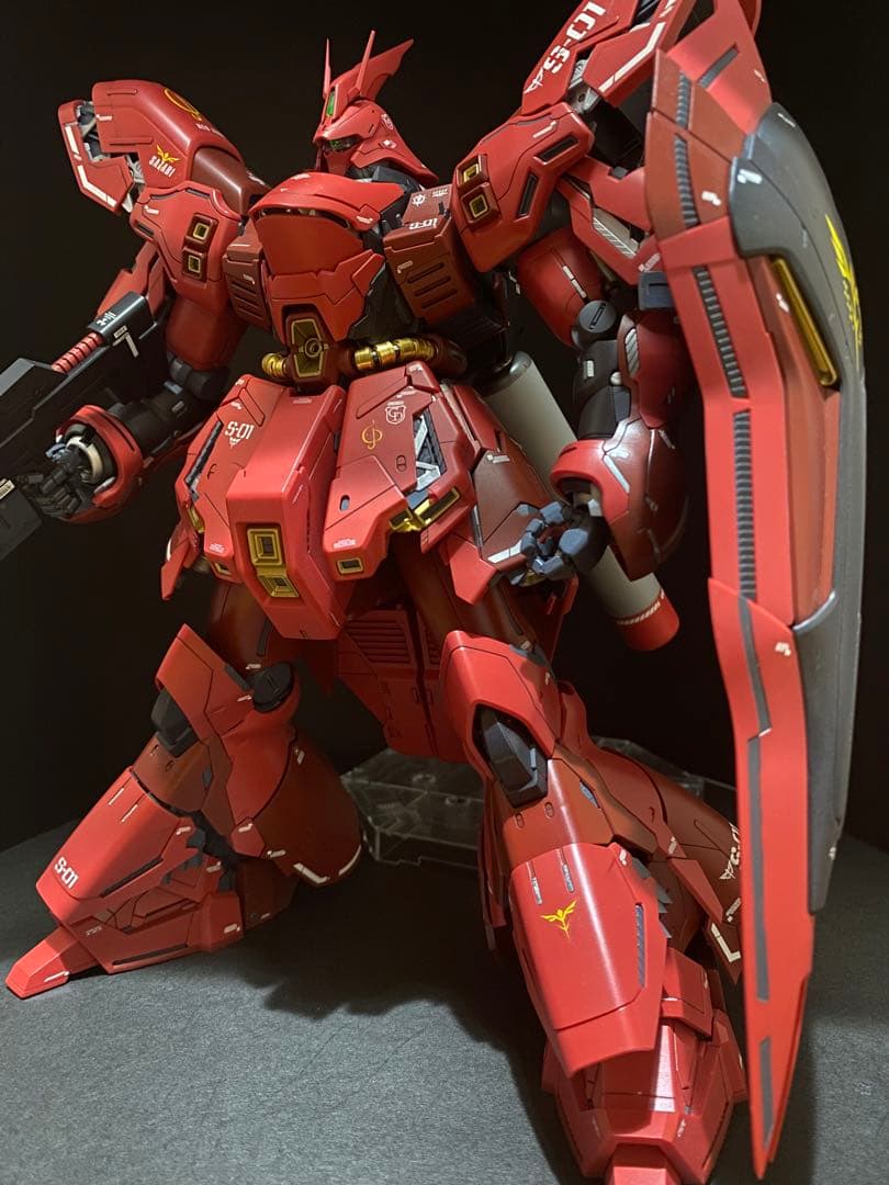MG 1/100 MSN-04 サザビーVer.ka 塗装済 完成品