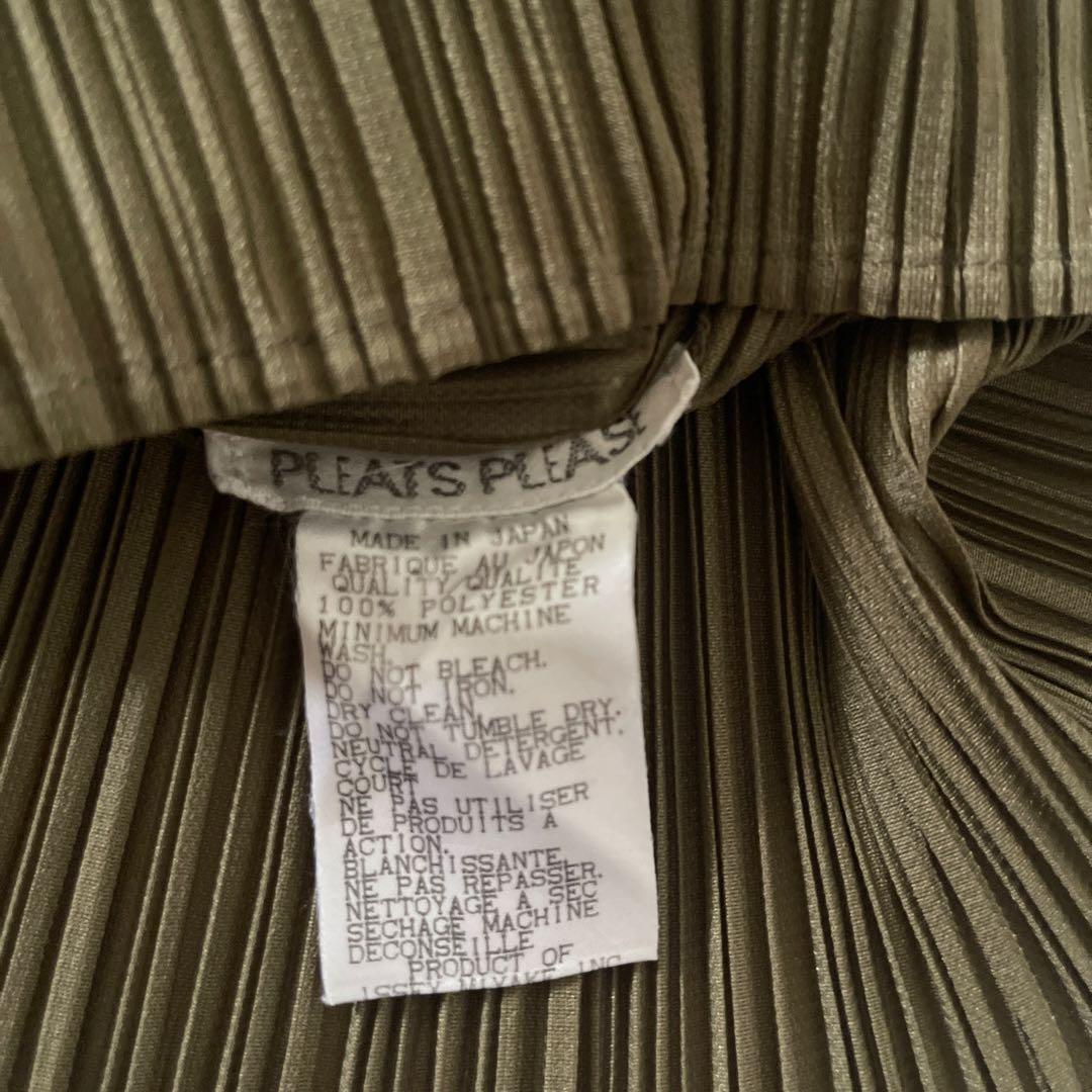 PLEATS PLEASE プリーツタンクトップ オリーブグリーン