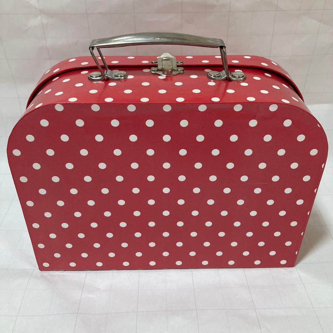 ハローキティ 赤ずきん ぬいぐるみ マスコット ケース付き