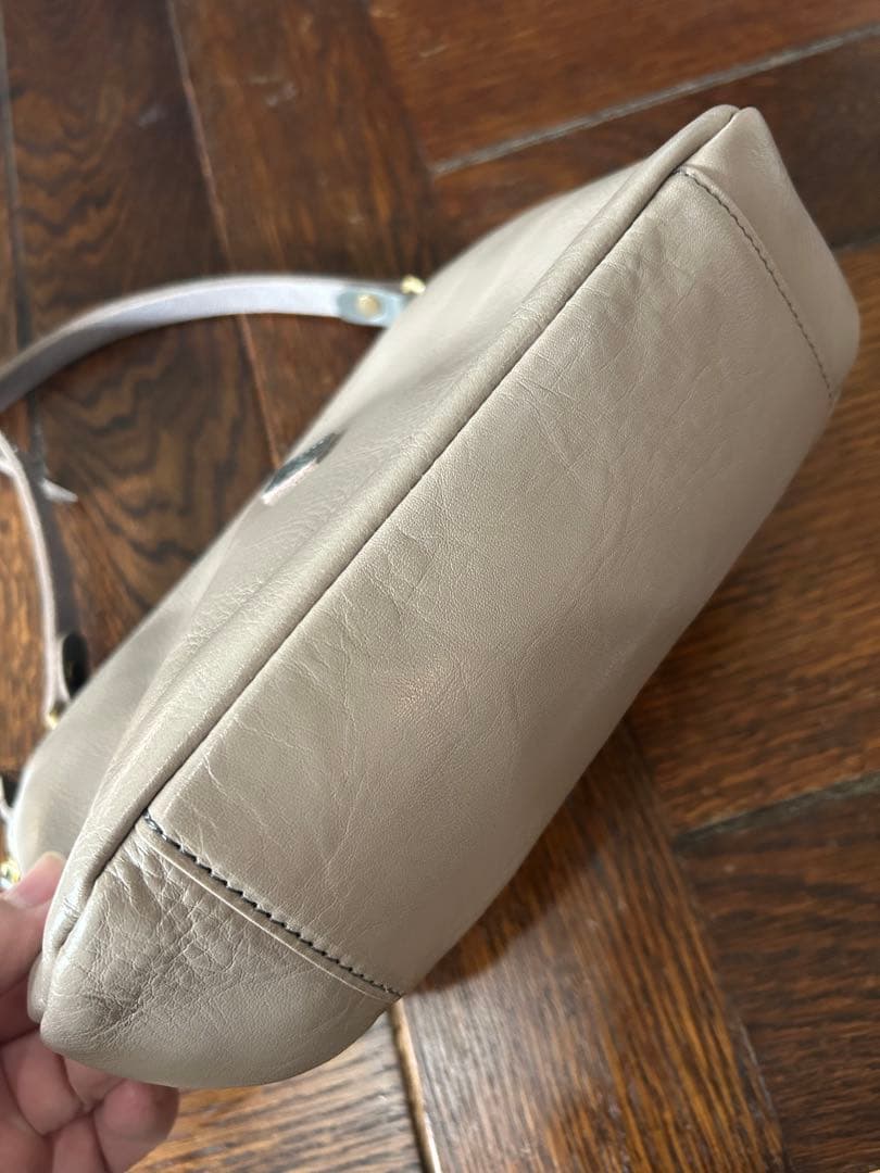 クレドランショルダーバッグ新品未使用