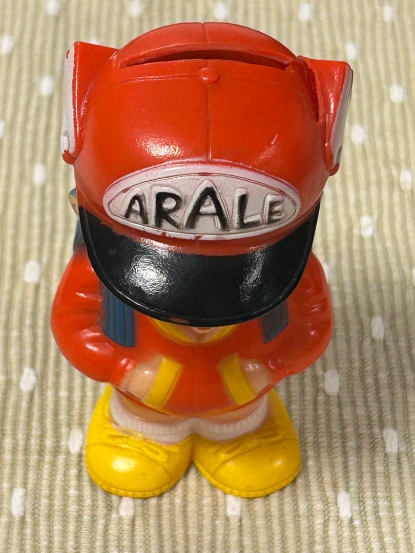 昭和レトロ　当時物　レア　Dr.スランプアラレちゃん 東海銀行 ソフビ 貯金箱