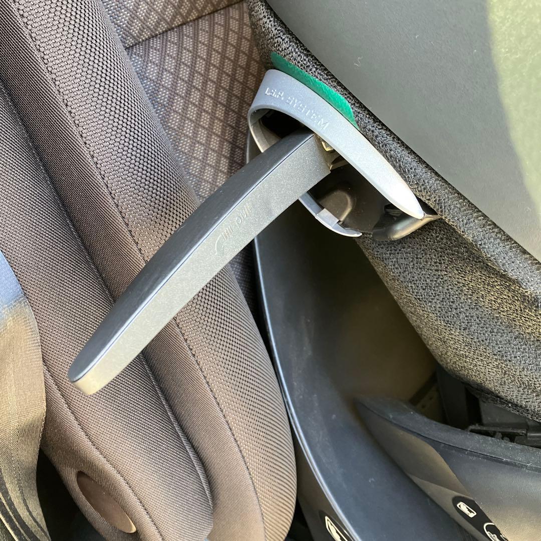 チャイルドシート(cybex Z2 i-SizeとベースZ2 Eマーク付)