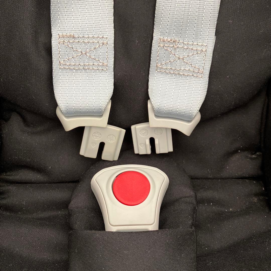 チャイルドシート(cybex Z2 i-SizeとベースZ2 Eマーク付)