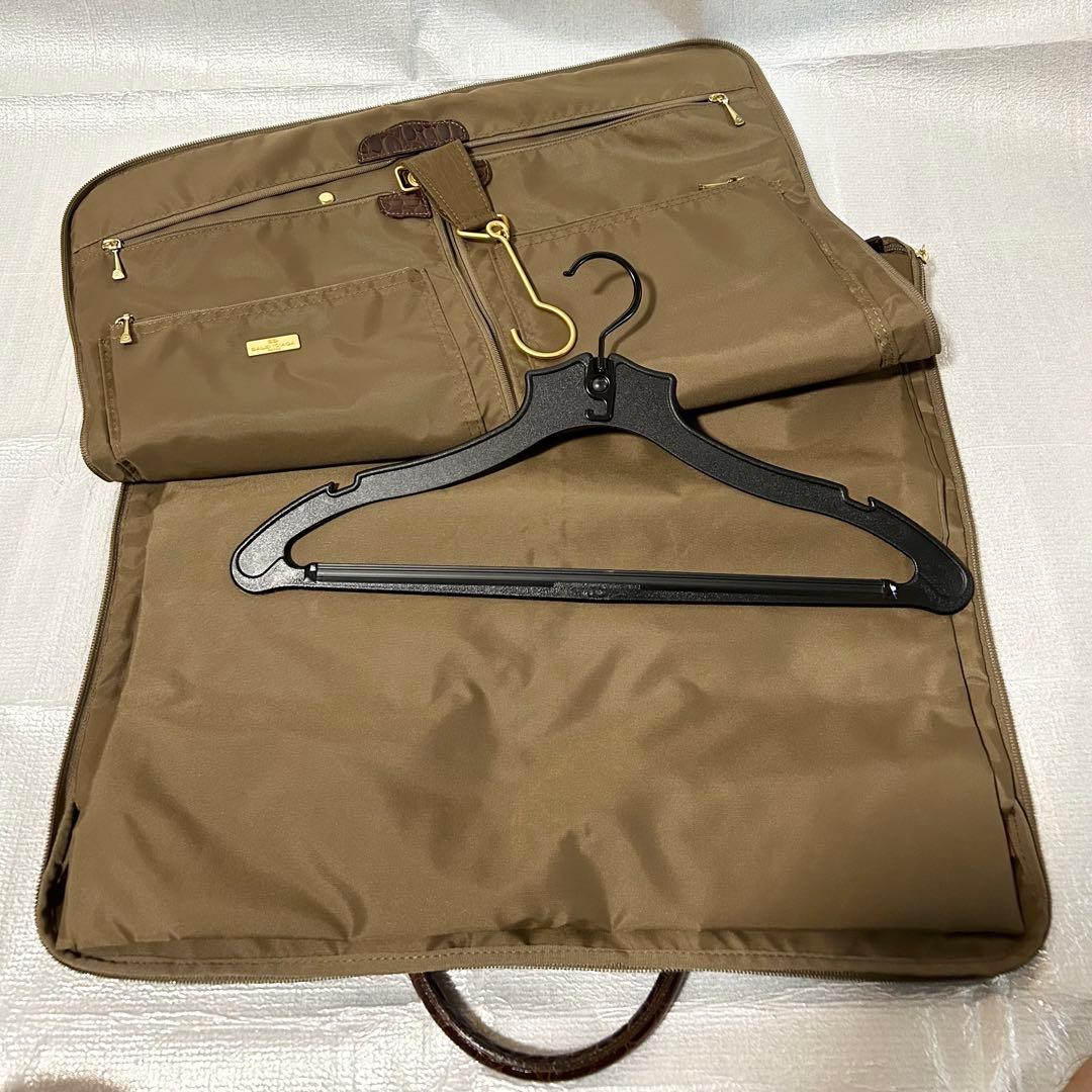 美品 バレンシアガ ナイロン クロコダイル型押しレザー ガーメントバッグ