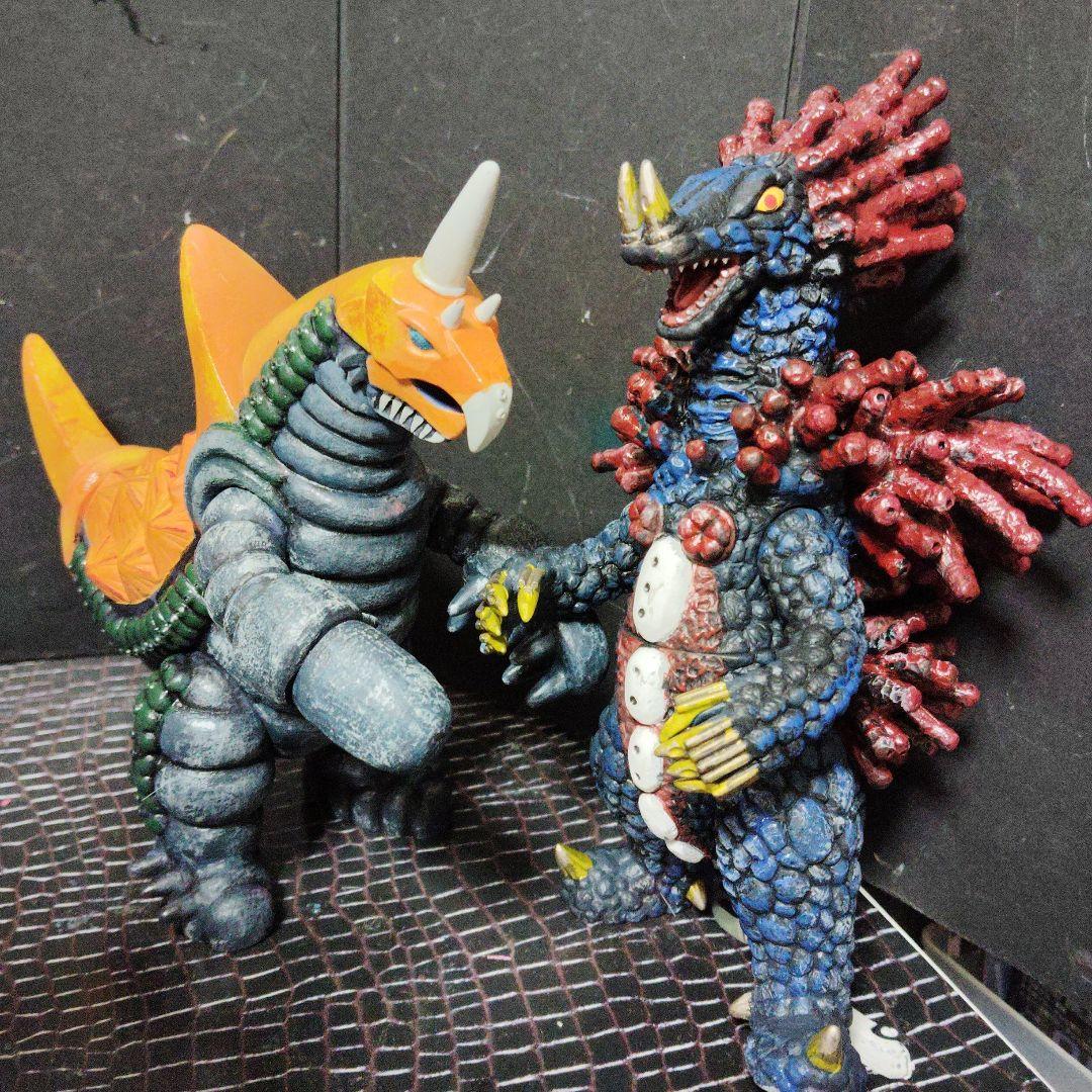 きなこプリンウルトラ怪獣旧型ソフビ