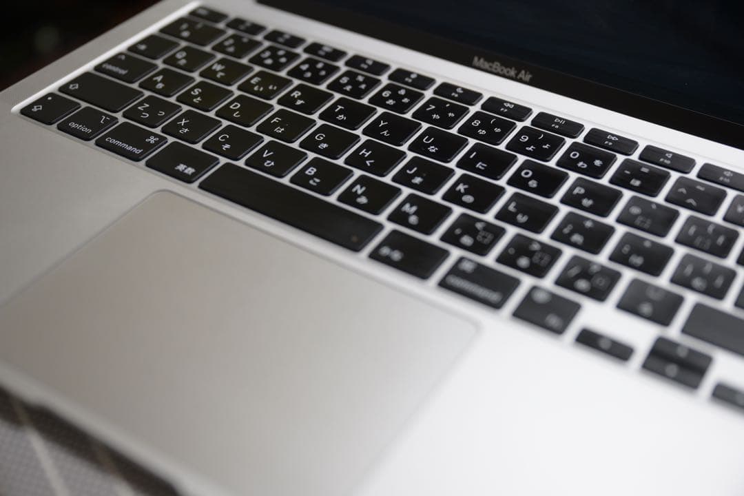 Apple MacBook Air 2020 M1 シルバー USB-Cポート