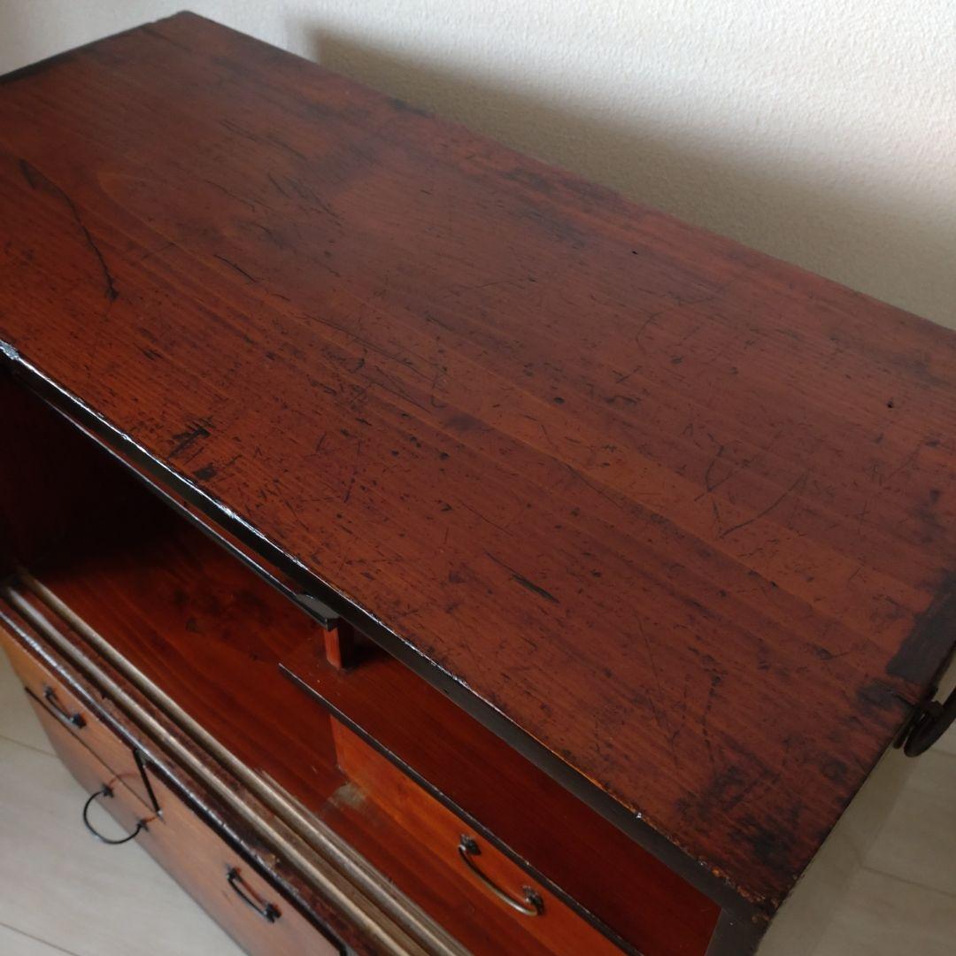 レトロ【無垢材】の漆塗り茶箪笥