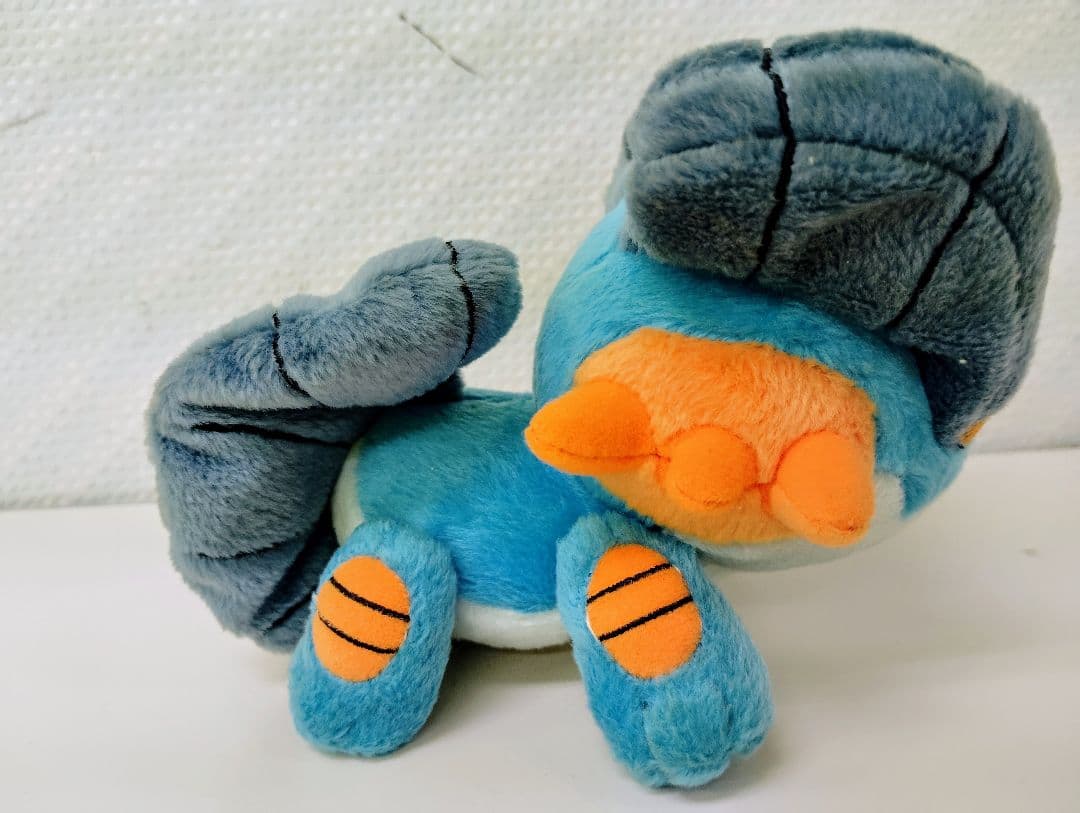 雪*島様 ポケモンセンター限定 ポケドール ポケモン　ラグラージ　ぬいぐるみ