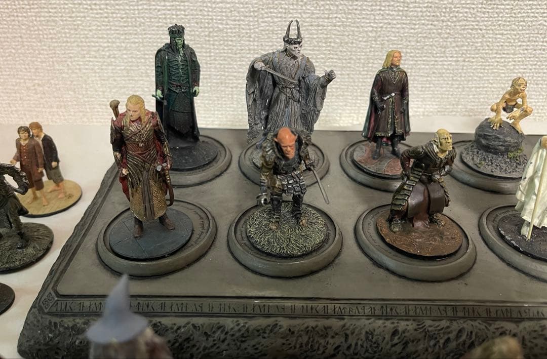 ロードオブザリング　メタル　ミニフィギュア 【重さ5kg】