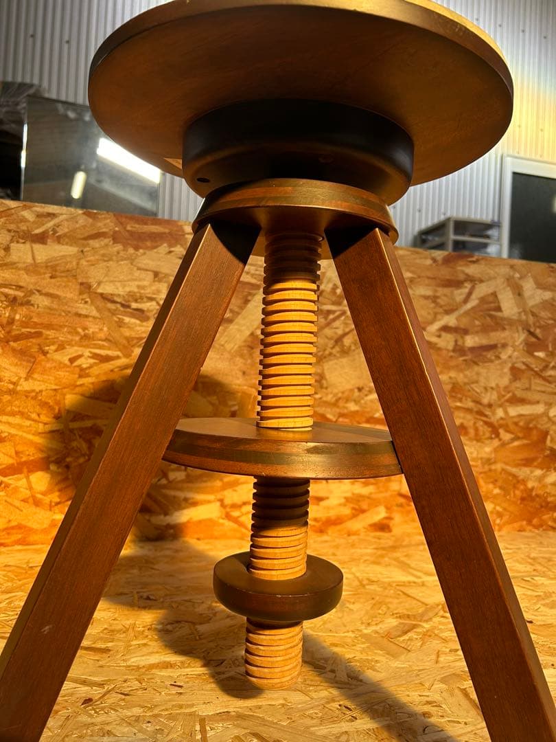 yama　広松木工　スピンスツール