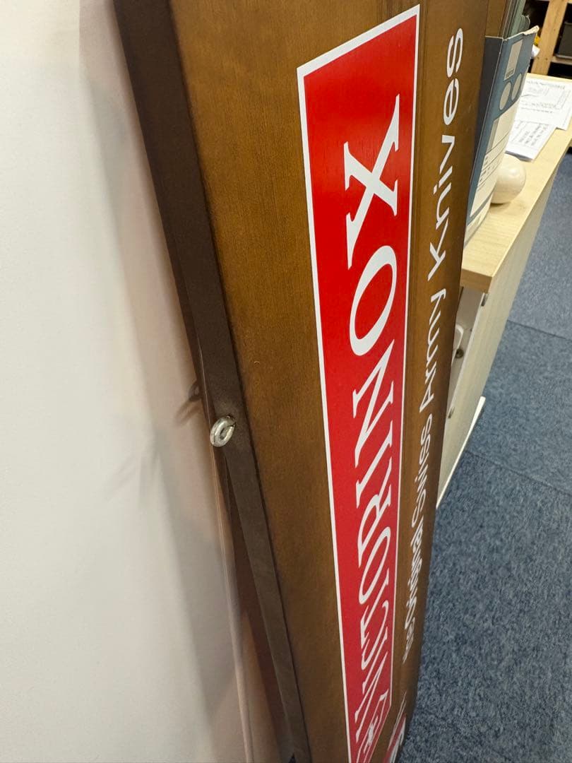 看板 木製Victorinox スイスアーミーナイフ 木製サイン 吊り下げ